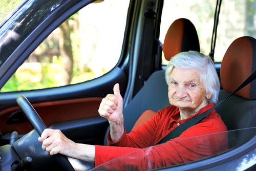 old_lady_driving